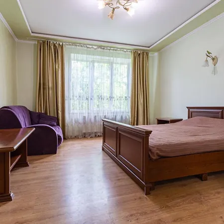 2 Isolated Bedroom Appartamento Leopoli